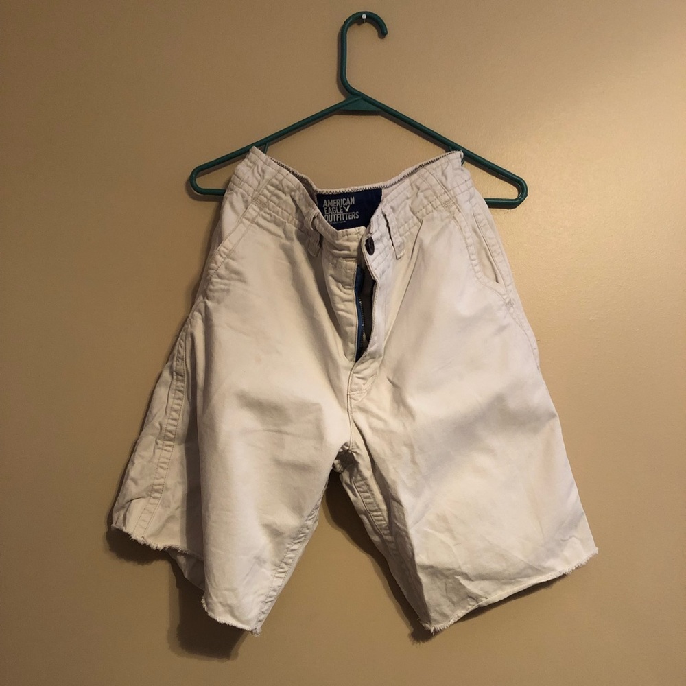 AEO khaki shorts